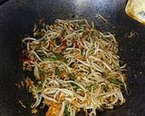 Foto langkah ke 3 dari resep Tumis toge+buncis.