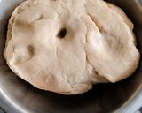 A picture of step 2 of Paneer Paratha.