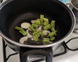 Foto del paso 2 de la receta: Crema de cilantro