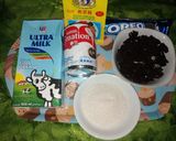 Foto langkah ke 1 dari resep Puding Oreo Choco Chips.