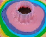 Foto langkah ke 5 dari resep Puding Roti Tawar Rainbow.