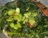 Foto langkah ke 5 dari resep Tumis Kangkung Pete.