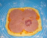 Foto langkah ke 4 dari resep Pizza Roll.
