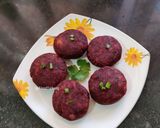 A picture of step 2 of Beetroot cutlets.