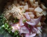 A picture of step 3 of Sindhi Pakoda.