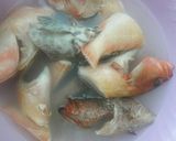 Foto langkah ke 2 dari resep Sop ikan kerapu segar praktis.