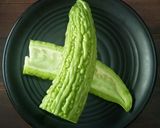 Foto langkah ke 2 dari resep Telur Dadar Pare khas Pontianak Kalimantan Barat.