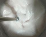 A picture of step 5 of Strawberry Crush And Milkshake.