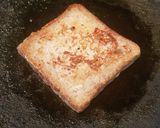 A picture of step 4 of Wheat French Toast.