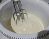 Foto langkah ke 3 dari resep Banana Sponge Cake (5 bahan & tanpa pengembang).