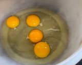 Foto del paso 1 de la receta: Budín marmolado de bananas sin harina de trigo