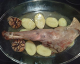 Foto del paso 7 de la receta: Paletilla de cordero lechal al horno