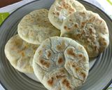 Foto langkah ke 9 dari resep Mozarella Pita Bread.