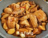 A picture of step 11 of Three Cup Chicken with King Oyster Mushrooms.