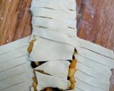 Foto langkah ke 6 dari resep Apple Strudel 🍎.