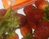 A picture of step 1 of Strawberry Smoothie 🍓🍓.