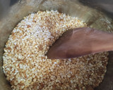 Foto del paso 3 de la receta: Arroz Hoisin con Verduritas y Cerdo al Wok