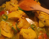 Foto del paso 3 de la receta: Pollo en salsa