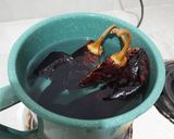 Foto del paso 2 de la receta: Sopa de codito en crema de chile guajillo