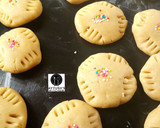 A picture of step 2 of Buttered cookies.