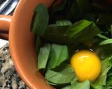 Foto del paso 2 de la receta: Omelette de radicheta y queso