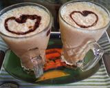 बटरस्कॉच मिल्क शेक(butter scotch milk shake recipe in hindi) रेसिपी चरण 3 फोटो