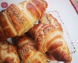 Pas rețetă Croissante cu unt 7 fotografie