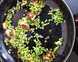 Foto del paso 3 de la receta: Arroz seco con verduras y champiñones