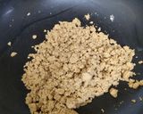 बेसन, सूजी और आटे के लड्डू (besan, suji aur ke laddoo recipe in Hindi) रेसिपी चरण 5 फोटो