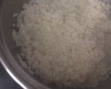 Foto del paso 1 de la receta: Ensalada de arroz,atún y melón con vinagreta de uva y cilantro