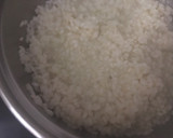 Foto del paso 1 de la receta: Ensalada de arroz,atún y melón con vinagreta de uva y cilantro