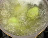 Foto langkah ke 4 dari resep Klepon pandan by Mama Asi / ylovea.