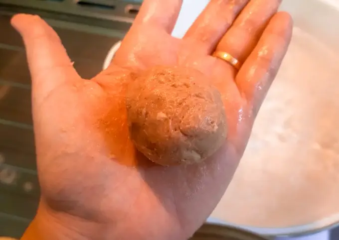 Langkah-langkah untuk membuat Cara membuat Bakso ala Rumahan
