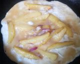 A picture of step 2 of Potato omelette.