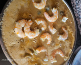 Foto del paso 7 de la receta: Estofado de alcachofas, almejas y langostinos