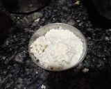 A picture of step 2 of Badam milk.