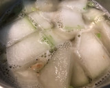 简单好喝的·鱿鱼羹丸冬瓜汤的食譜步驟3照片