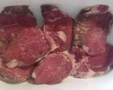 Foto del paso 3 de la receta: Bifes de carne con cebollas 1234 !GO¡