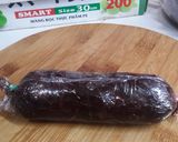 Hình bước làm 10 của món Xúc xích socola (bánh quy socola)