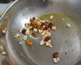 A picture of step 1 of Sevaiya kheer.