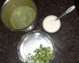 A picture of step 2 of Spinach pulao.