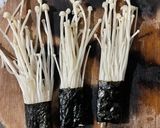 Hình bước làm 1 của món Nấm kim châm lắc phô mai