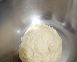 Foto langkah ke 3 dari resep Donat metode autolisis (donat tanpa mixer dan ulen).