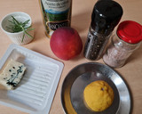 Foto del paso 1 de la receta: Durazno con queso azul al romero 🍑 Postrecito agridulce 🍑