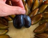 Une image de l'étape 2 de Tarte aux quetsches.