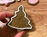 A picture of step 7 of Decorate Christmas Cookies.