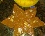 A picture of step 2 of Mango custard halwa.
