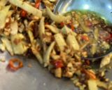 Gambar langkah 6 resipi Ikan Bayan Kukus Halia Kicap.