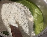 Foto del paso 3 de la receta: Ñoquis de acelga con salsa de puerro gratinado