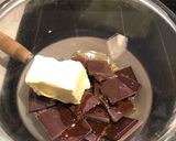 A picture of step 5 of Chocolate & pistachio fridge cake.